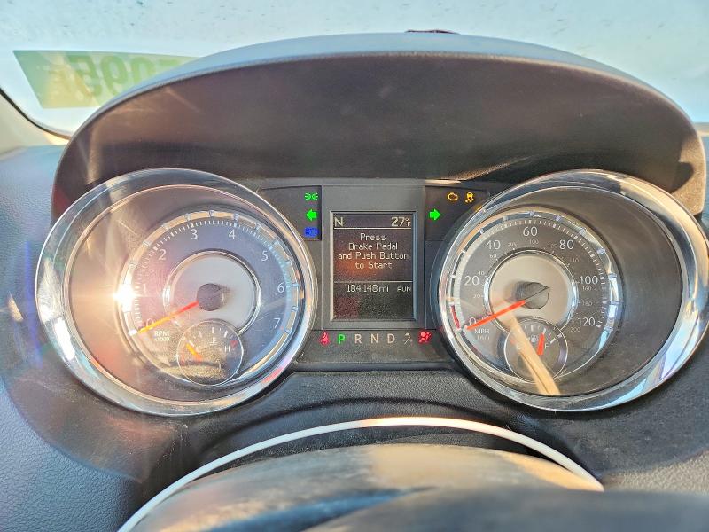 Photo 9 from auction – 2013 CHRYSLER TOWN & COU with VIN 2C4RC1CG5DR588762