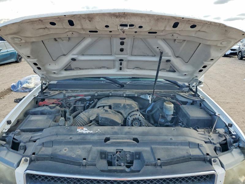 Photo 11 from auction – 2012 CHEVROLET TAHOE with VIN 1GNLC2E04CR317327