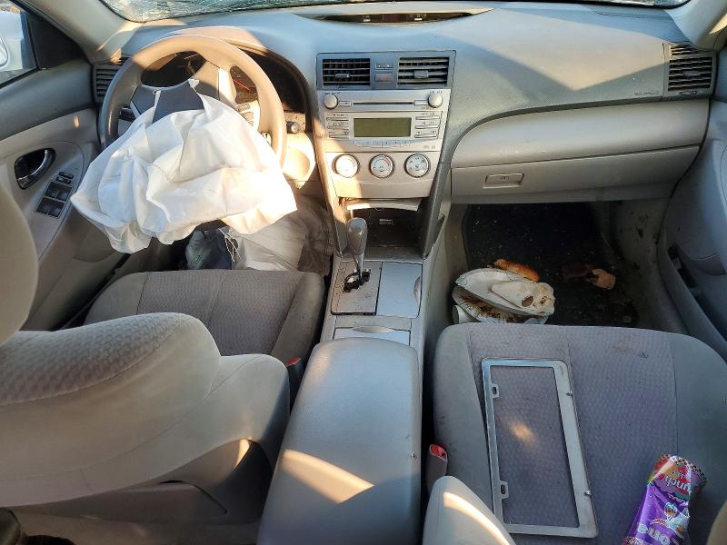 Photo 8 from auction – 2011 TOYOTA CAMRY with VIN 4T1BF3EK4BU729824