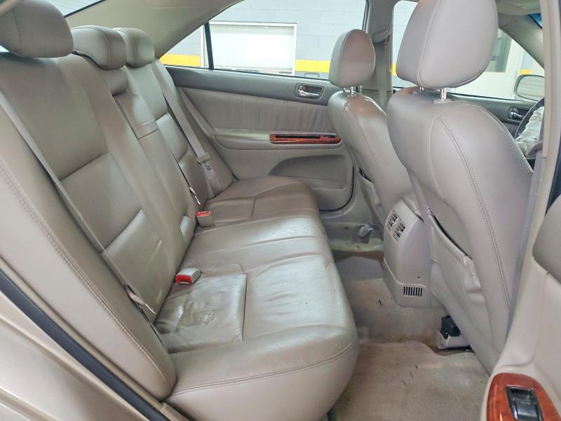Photo 10 from auction – 2005 TOYOTA CAMRY LE with VIN 4T1BF32K75U607256