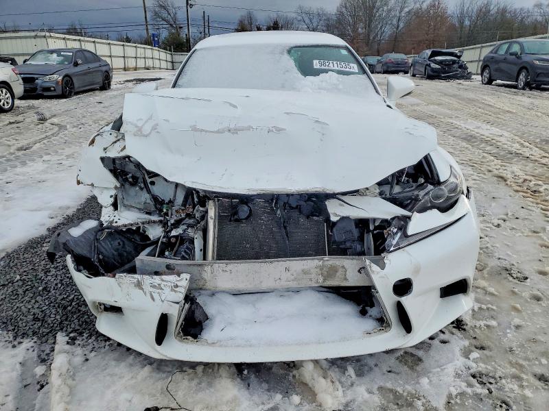 Photo 5 from auction – 2016 LEXUS IS 300 with VIN JTHCM1D24G5010691