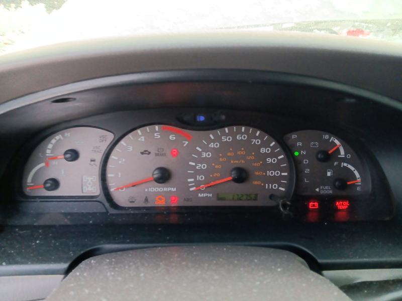 Photo 9 from auction – 2002 TOYOTA SEQUOIA with VIN 5TDBT44A52S076064
