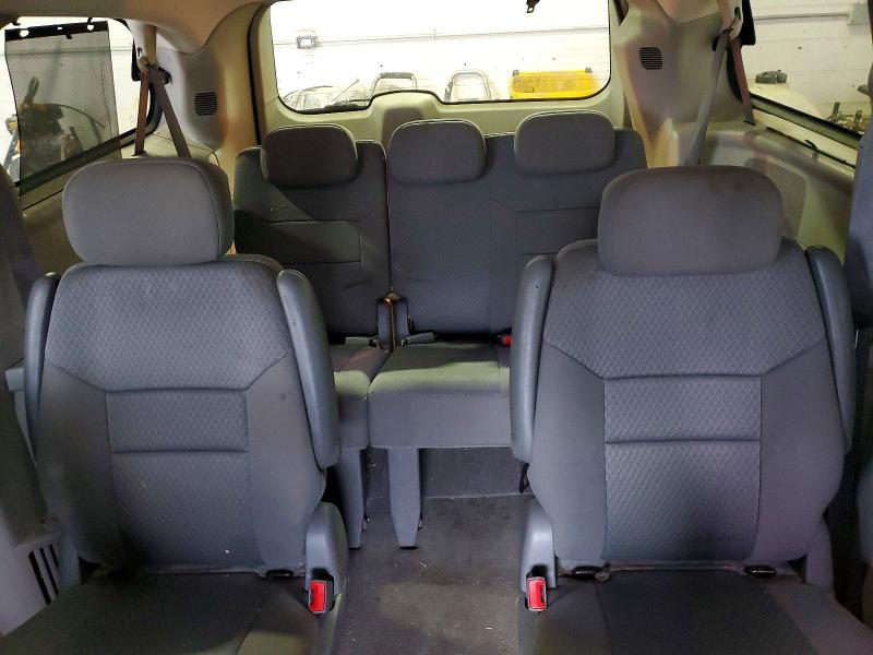 Photo 10 from auction – 2010 CHRYSLER TOWN & COU with VIN 2A4RR5D11AR338750
