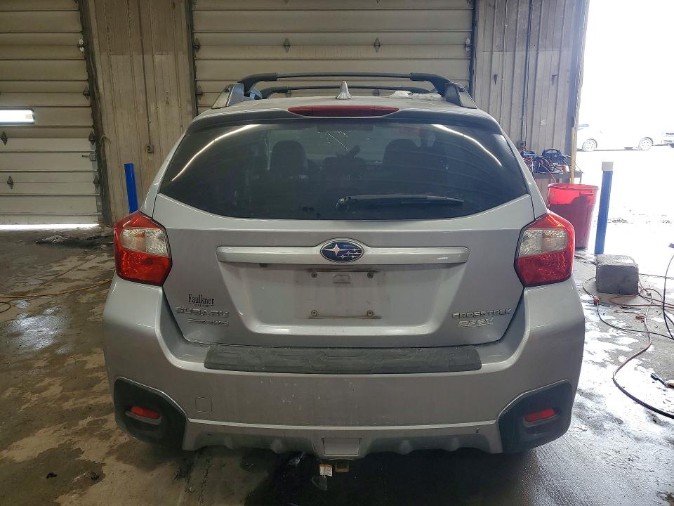 Photo 6 from auction – 2017 SUBARU CROSSTREK with VIN JF2GPANC5H8228769