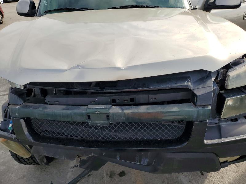 Photo 11 from auction – 2003 CHEVROLET AVALANCHE with VIN 3GNEC13T93G149264