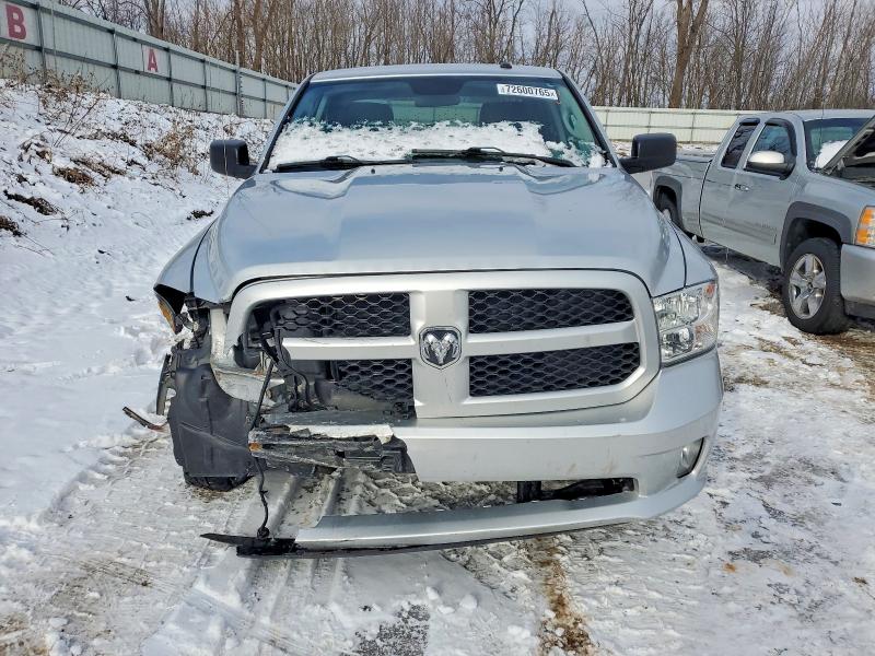 Photo 5 from auction – 2017 RAM 1500 ST with VIN 3C6RR7KT8HG735353