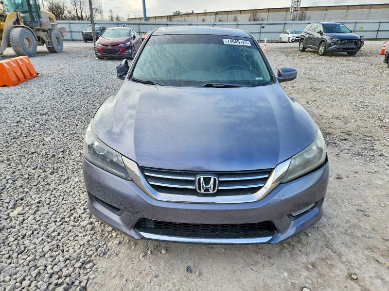 Photo 5 from auction – 2013 HONDA ACCORD with VIN 1HGCR2F70DA084793