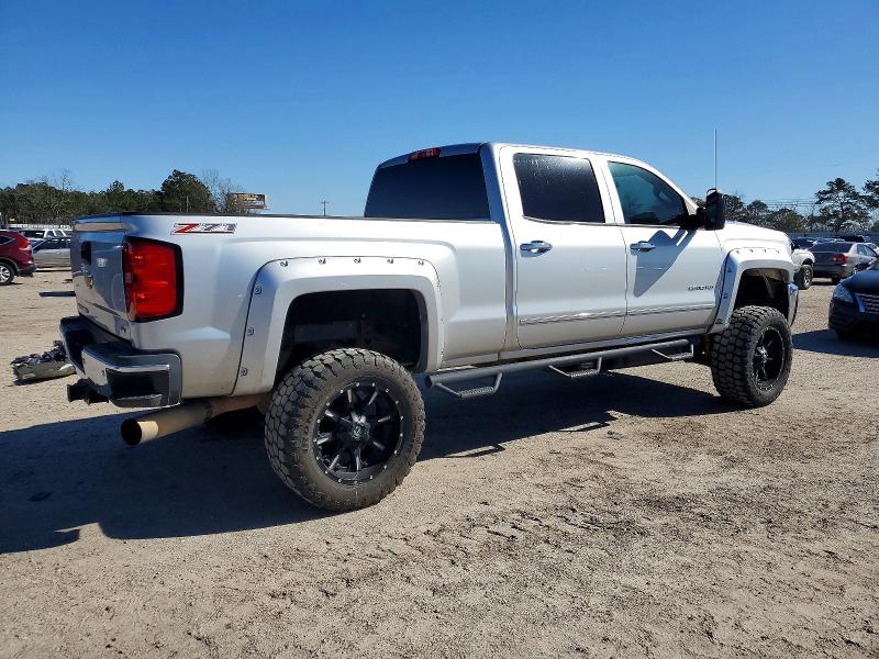 Photo 3 from auction – 2015 CHEVROLET SILVERADO with VIN 1GC1KWE85FF103064
