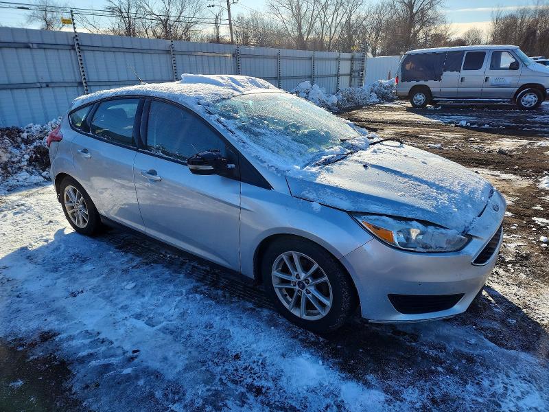 Photo 4 from auction – 2016 FORD FOCUS with VIN 1FADP3K29GL338640