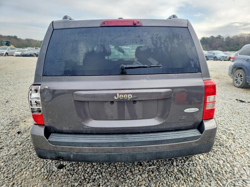 Photo 6 from auction – 2017 JEEP PATRIOT with VIN 1C4NJPFA7HD136920