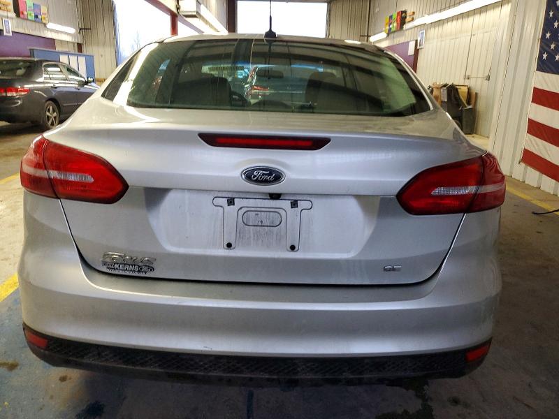 Photo 6 from auction – 2016 FORD FOCUS with VIN 1FADP3F25GL331713