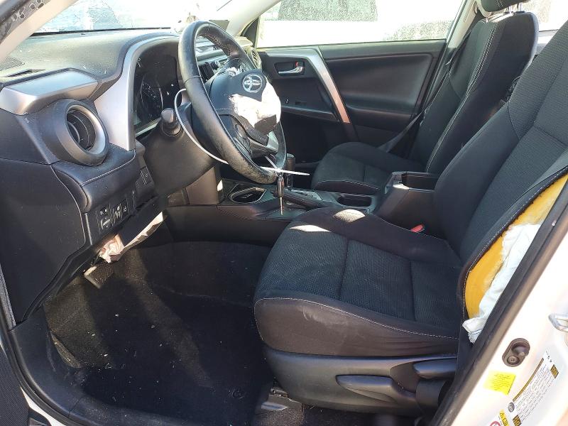 Photo 7 from auction – 2017 TOYOTA RAV4 with VIN JTMWFREV5HJ137412