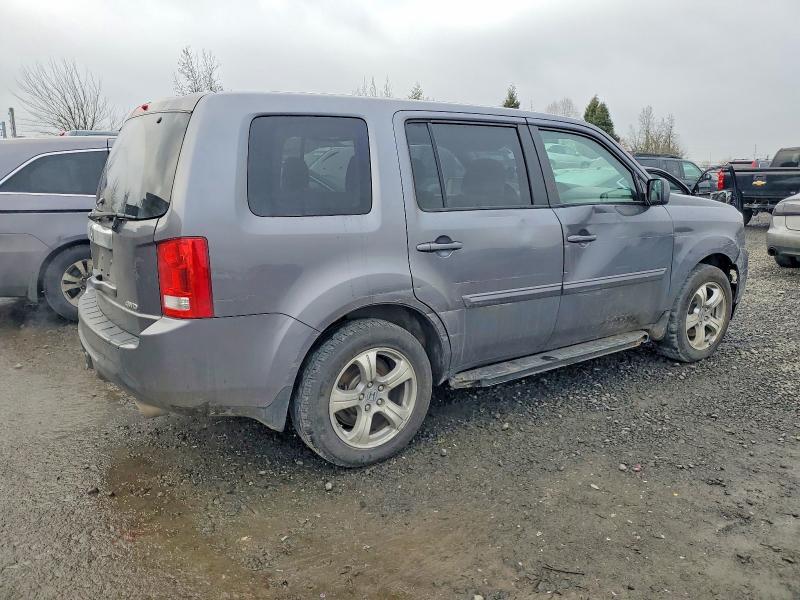 Photo 3 from auction – 2015 HONDA PILOT EX with VIN 5FNYF4H47FB073618