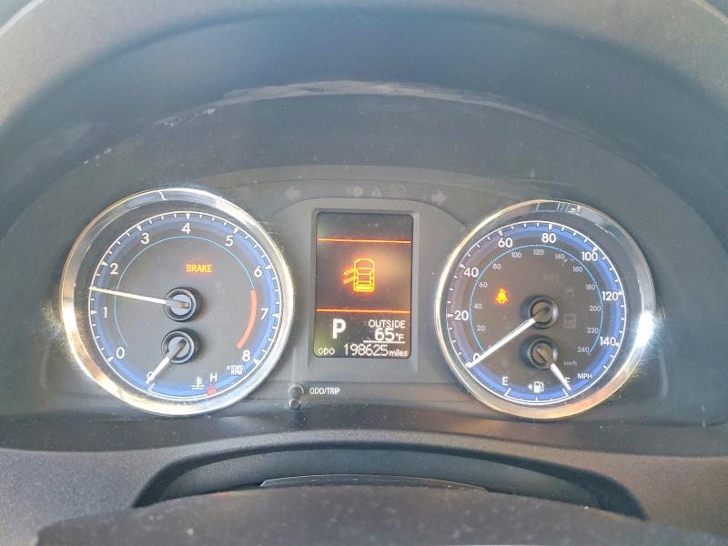 Photo 9 from auction – 2018 TOYOTA COROLLA with VIN 2T1BURHEXJC061266
