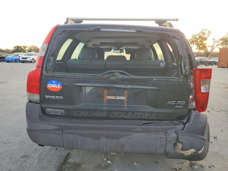 Photo 6 from auction – 2004 VOLVO XC70 with VIN YV1SZ59H341165278