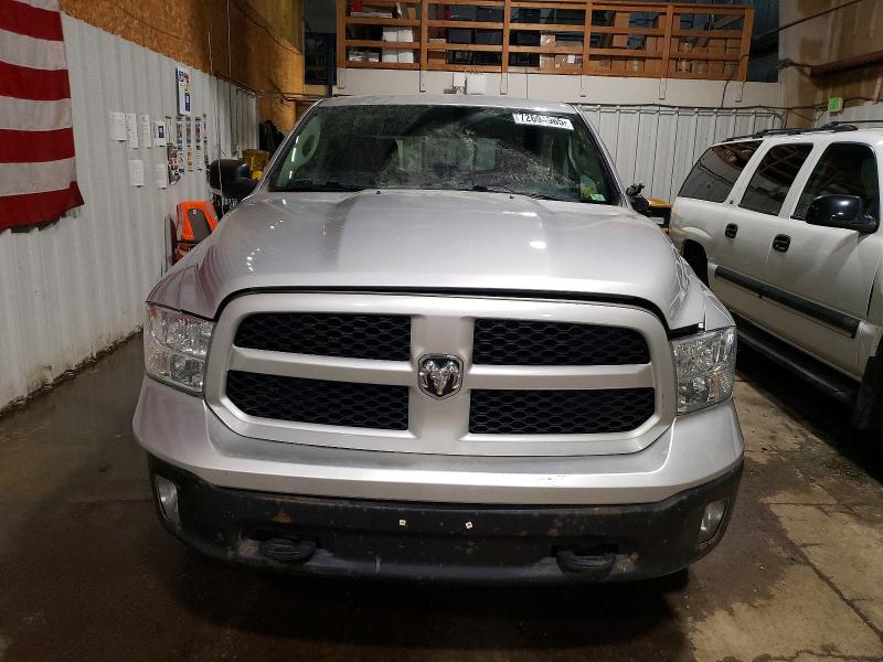 Photo 5 from auction – 2017 RAM 1500 with VIN 1C6RR7TTXHS563334