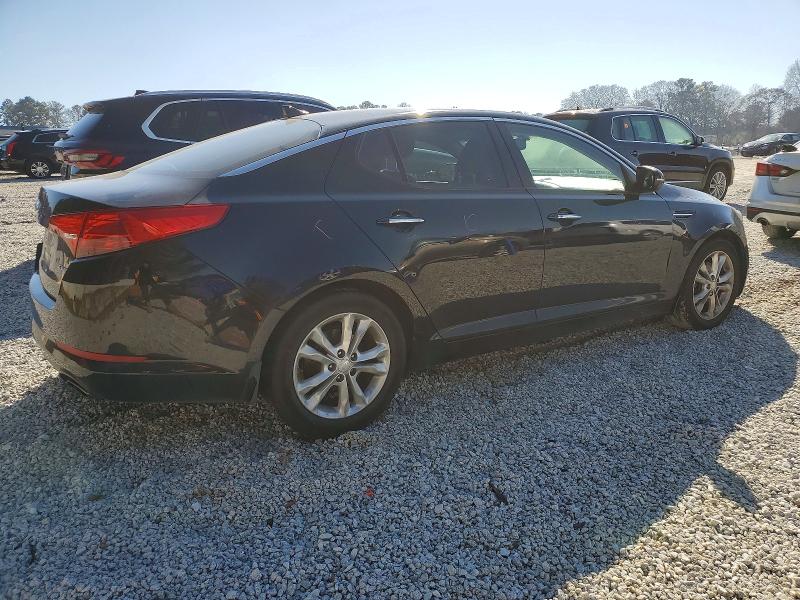 Photo 3 from auction – 2013 KIA OPTIMA with VIN 5XXGN4A7XDG162774