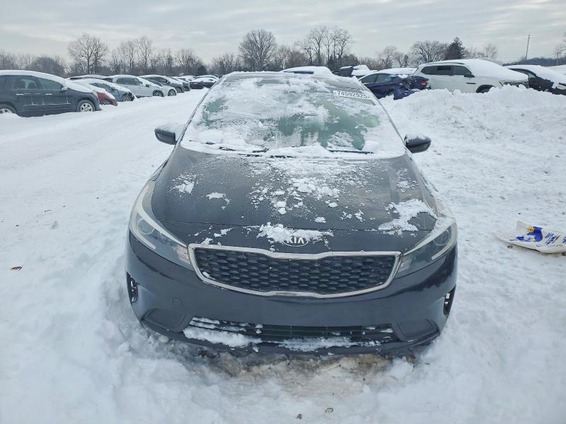 Photo 5 from auction – 2018 KIA FORTE LX with VIN 3KPFK4A70JE222876