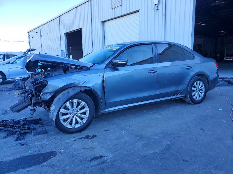 VOLKSWAGEN PASSAT S 2014 with VIN 1VWAH7A31EC023014 - Photo from auction