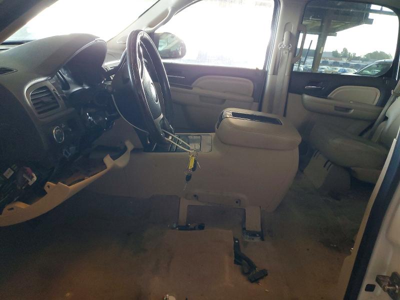 Photo 7 from auction – 2012 GMC YUKON DENA with VIN 1GKS2EEF8CR234730