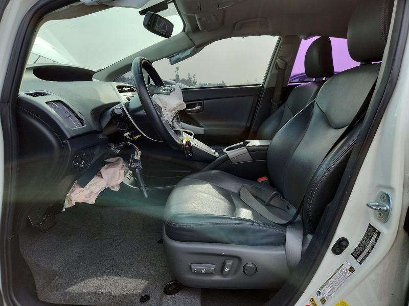 Photo 7 from auction – 2014 TOYOTA PRIUS with VIN JTDKN3DU0E1804373