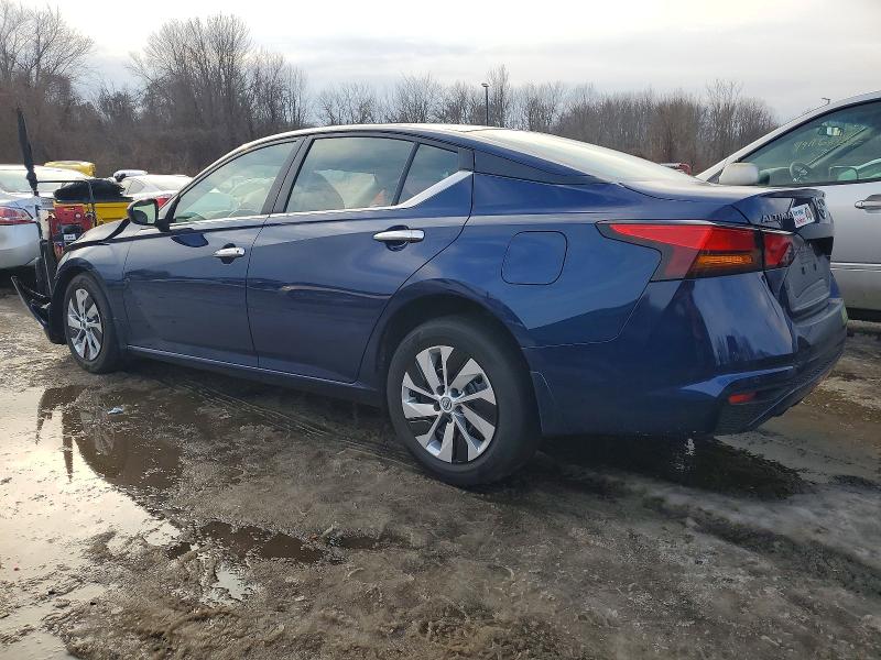 Photo 2 from auction – 2023 NISSAN ALTIMA S with VIN 1N4BL4BV5PN305447