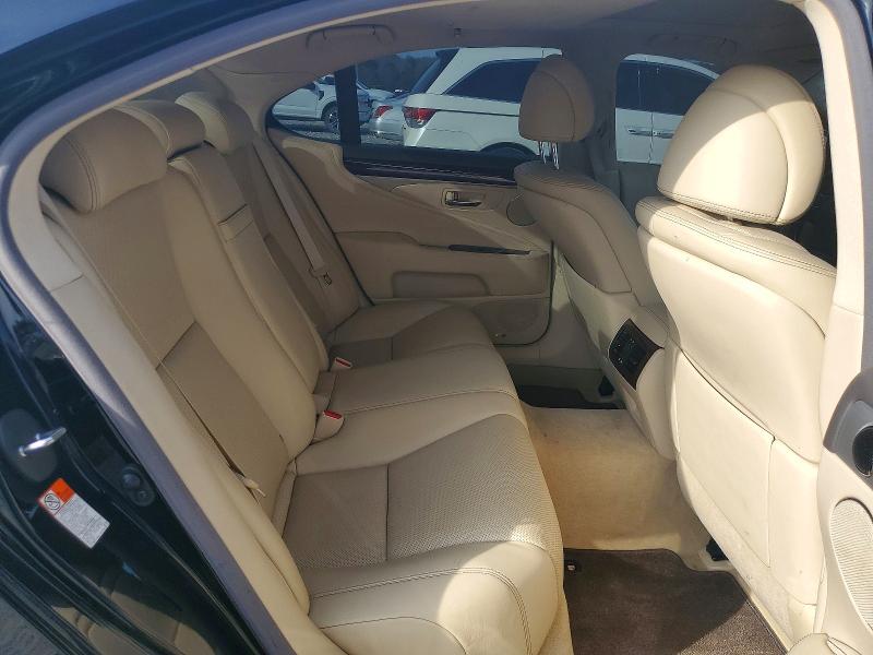 Photo 10 from auction – 2017 LEXUS LS 460 with VIN JTHBL5EF8H5144113