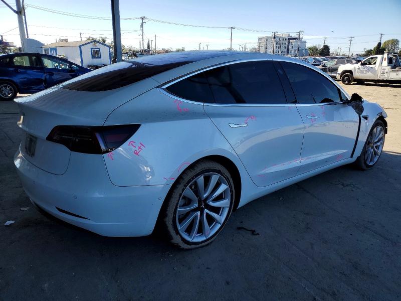 Photo 3 from auction – 2018 TESLA MODEL 3 with VIN 5YJ3E1EA9JF042885