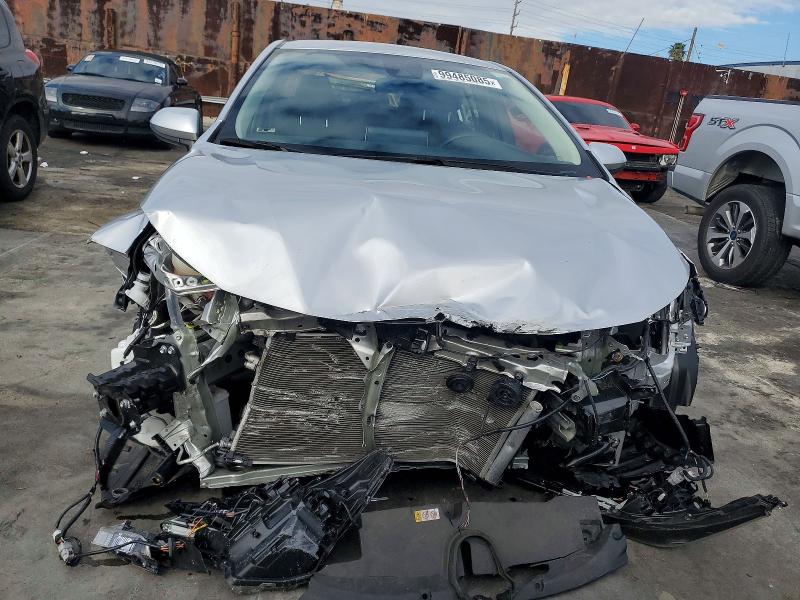 Photo 5 from auction – 2020 TOYOTA COROLLA LE with VIN JTDEBRBEXLJ002219