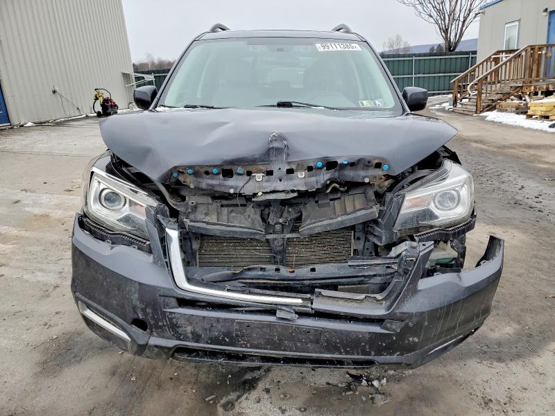 Photo 5 from auction – 2018 SUBARU FORESTER 2 with VIN JF2SJARCXJH593976