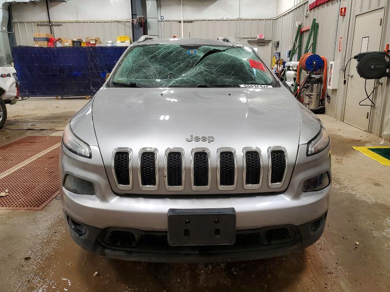 Photo 5 from auction – 2015 JEEP CHEROKEE L with VIN 1C4PJLCB0FW732662