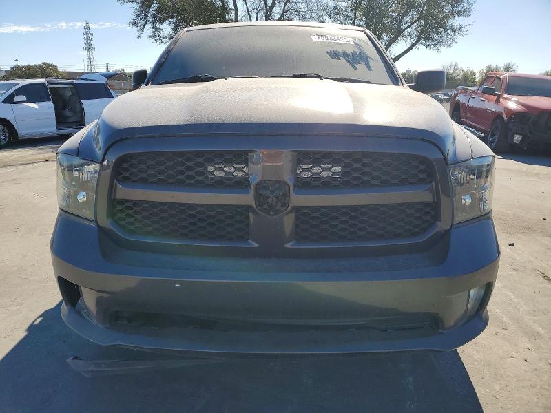 Photo 5 from auction – 2018 RAM 1500 with VIN 1C6RR6FG7JS210404
