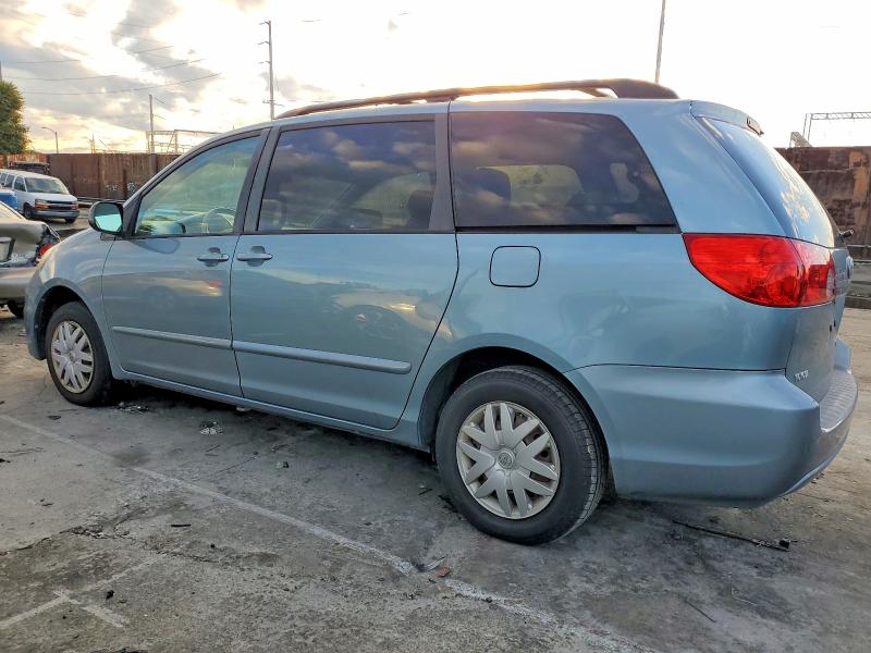 Photo 2 from auction – 2007 TOYOTA SIENNA CE with VIN 5TDZK23C27S081478