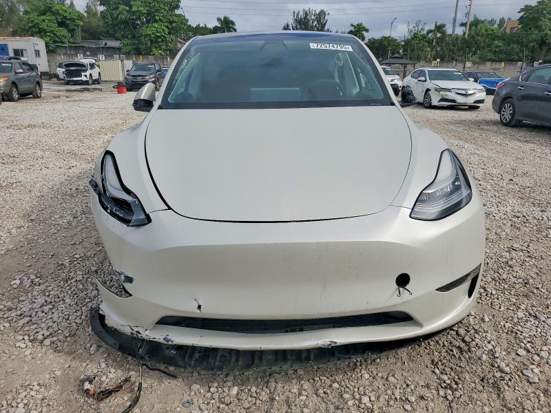 Photo 5 from auction – 2021 TESLA MODEL Y with VIN 5YJYGDEE2MF067507