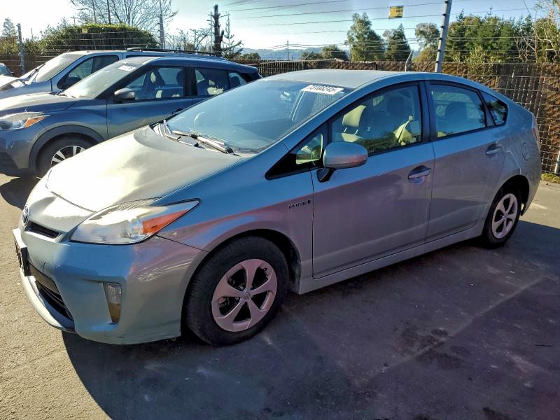TOYOTA PRIUS 2012 con VIN JTDKN3DU8C5459728 - Foto de la subasta