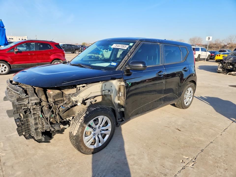 KIA SOUL 2020 with VIN KNDJ23AU2L7714094 - Photo from auction