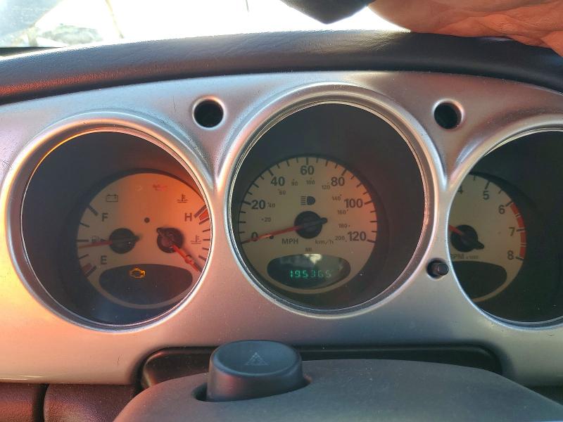Photo 9 from auction – 2004 CHRYSLER PT CRUISER with VIN 3C4FY48B54T309424