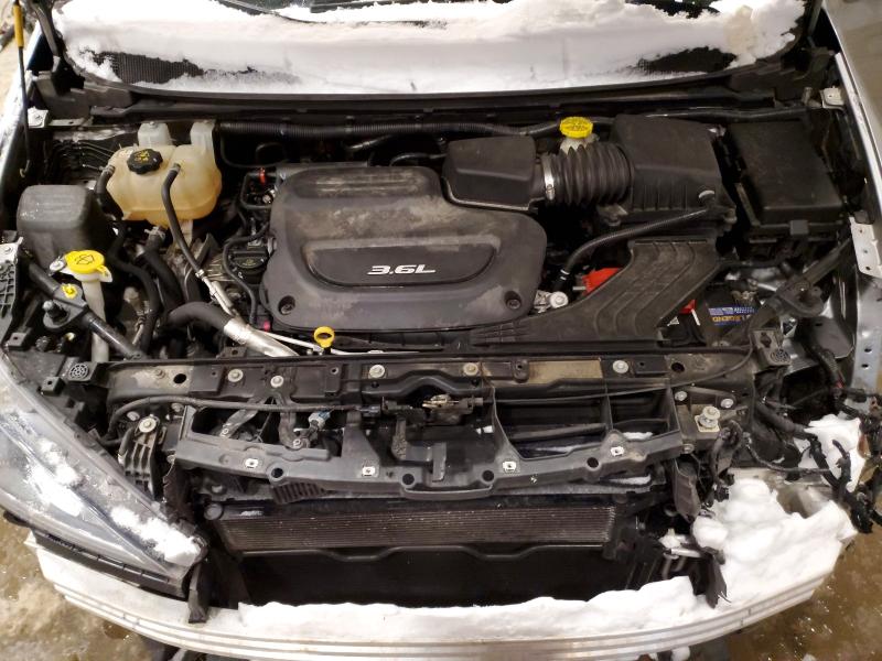 Photo 12 from auction – 2017 CHRYSLER PACIFICA T with VIN 2C4RC1BG5HR538130