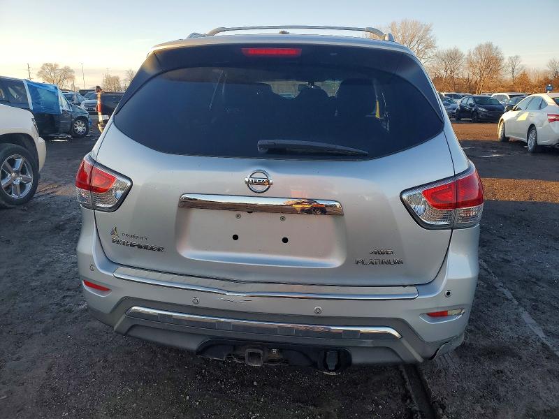 Photo 6 from auction – 2014 NISSAN PATHFINDER with VIN 5N1AR2MM5EC679705