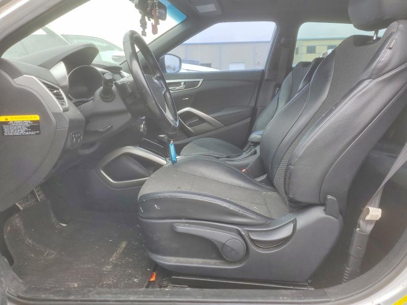 Photo 7 from auction – 2016 HYUNDAI VELOSTER with VIN KMHTC6AD6GU259275