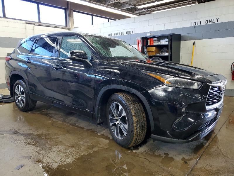 Photo 4 from auction – 2025 TOYOTA HIGHLANDER with VIN 5TDKBRCH0SS659222