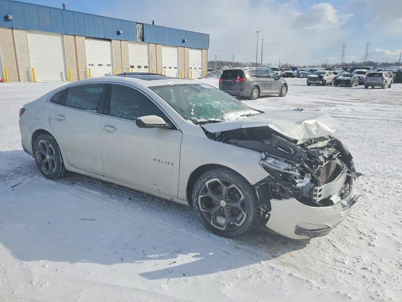 Photo 4 from auction – 2021 CHEVROLET MALIBU with VIN 1G1ZD5ST7MF027482
