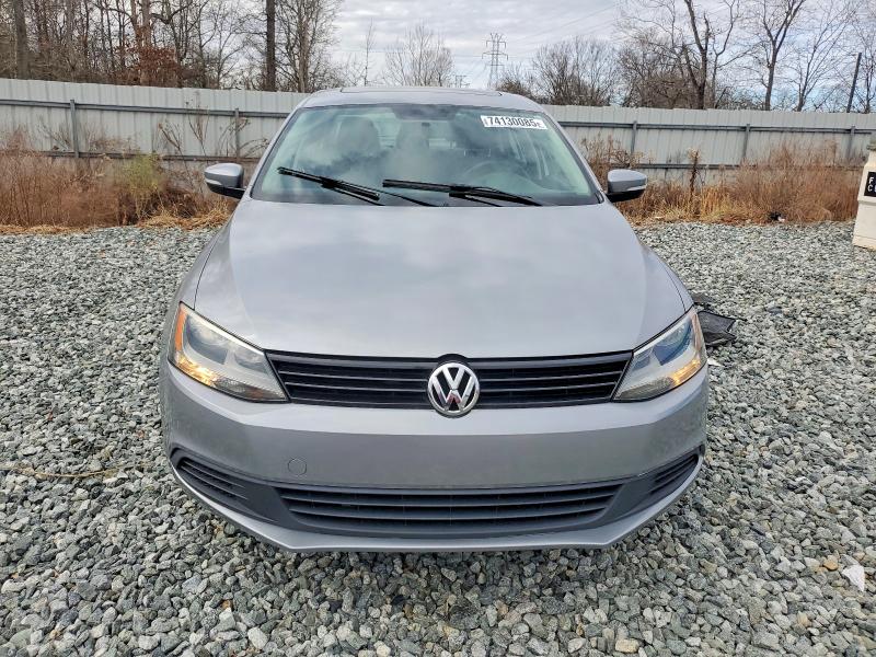 Photo 5 from auction – 2011 VOLKSWAGEN JETTA with VIN 3VWDX7AJ4BM335062