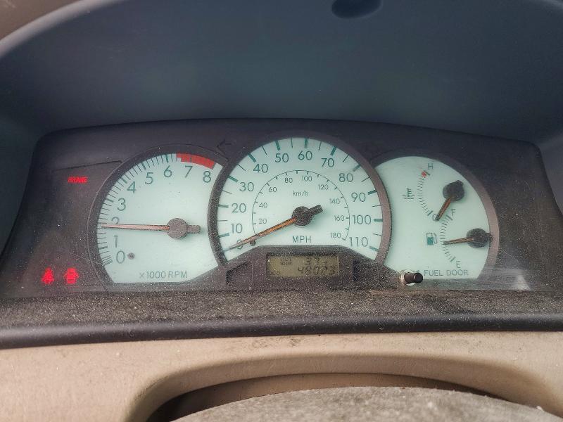 Photo 9 from auction – 2004 TOYOTA COROLLA with VIN JTDBR32E642033264