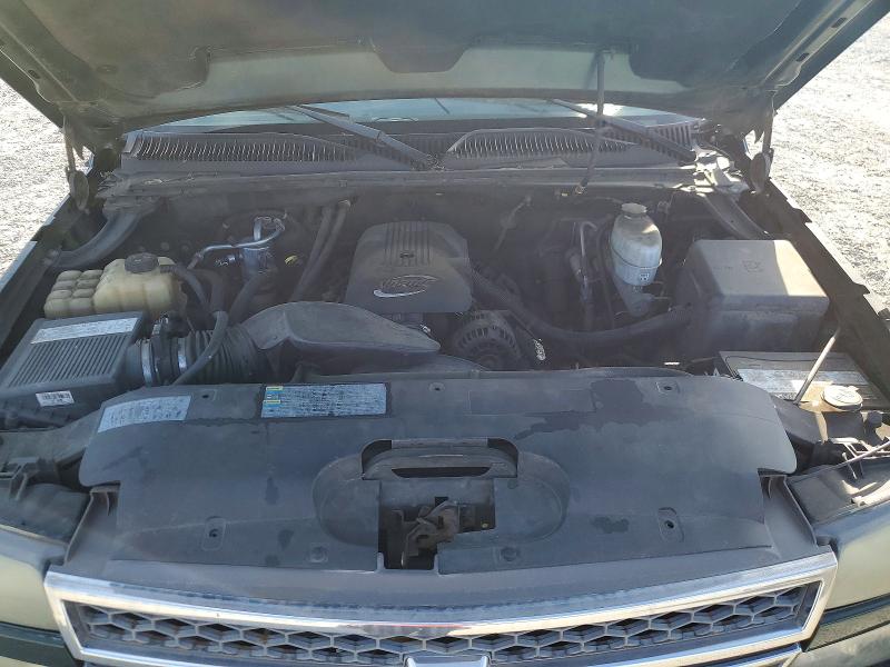 Photo 11 from auction – 2005 CHEVROLET SILVERADO with VIN 1GCHC29U65E224475