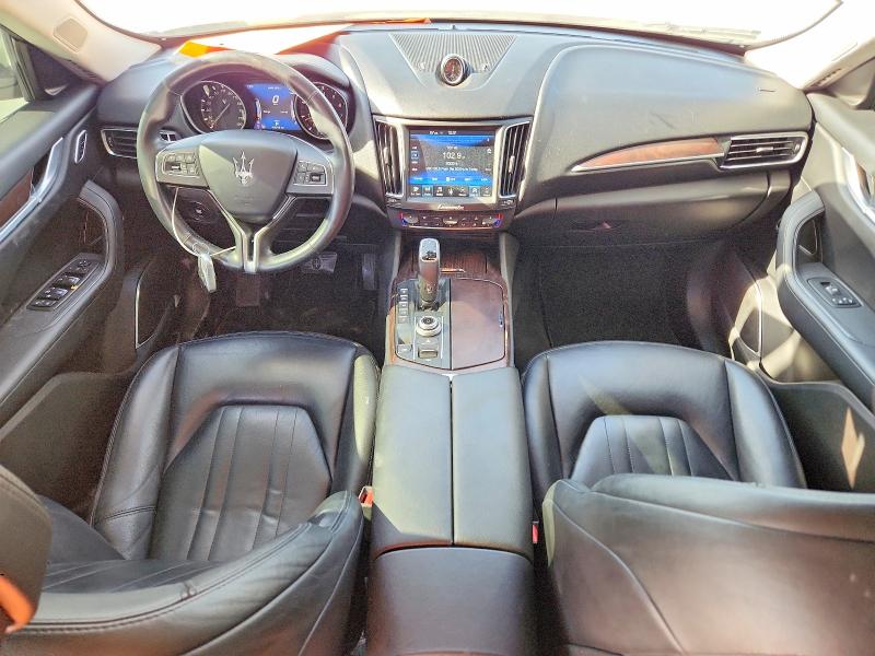 Photo 8 from auction – 2019 MASERATI LEVANTE with VIN ZN661XUA9KX338945