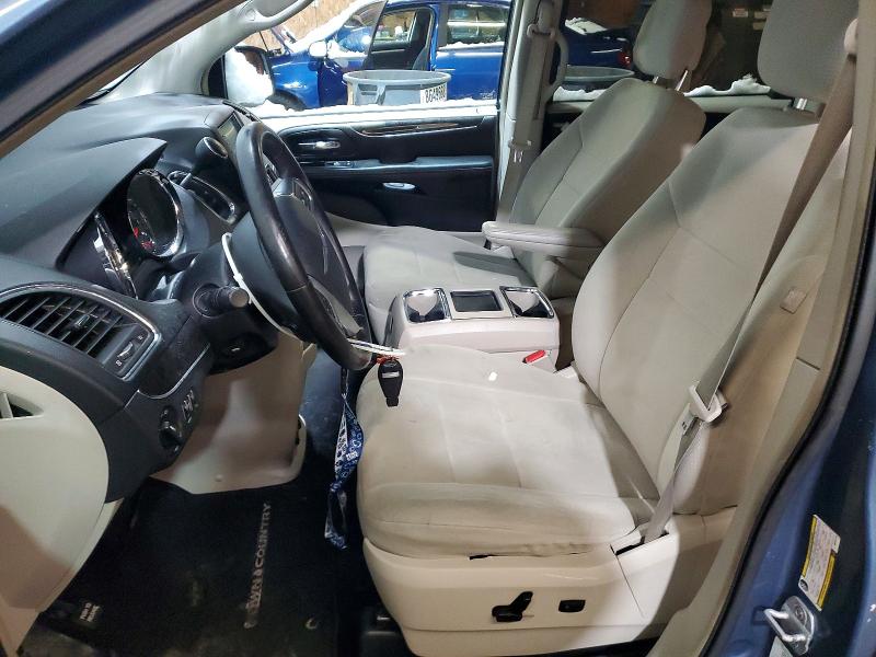Photo 7 from auction – 2011 CHRYSLER TOWN & COU with VIN 2A4RR5DG7BR744778