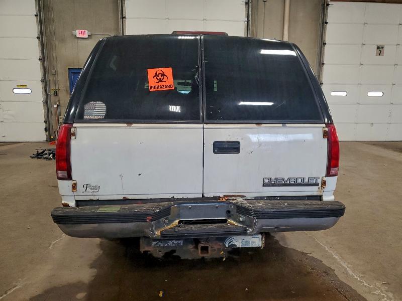 Photo 6 from auction – 1995 CHEVROLET SUBURBAN K with VIN 1GNFK16K5SJ304576