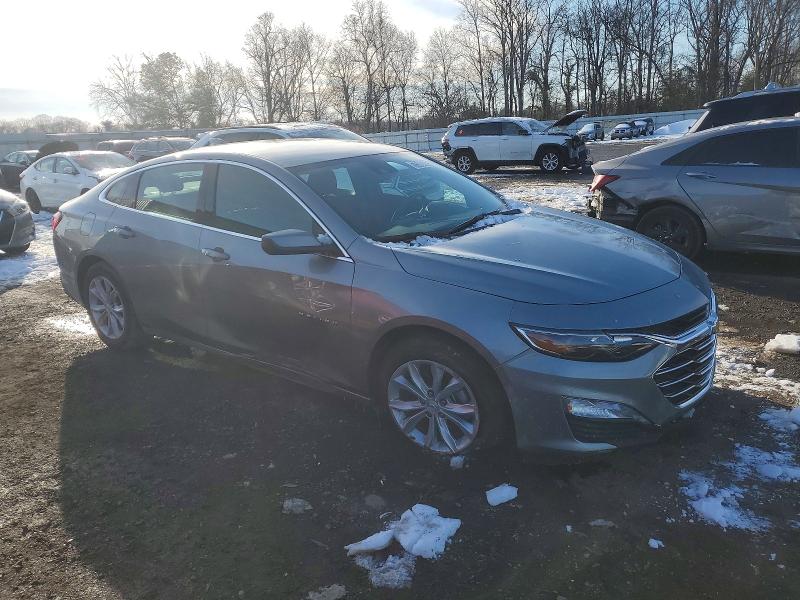 Photo 4 from auction – 2025 CHEVROLET MALIBU LT with VIN 1G1ZD5STXSF143689