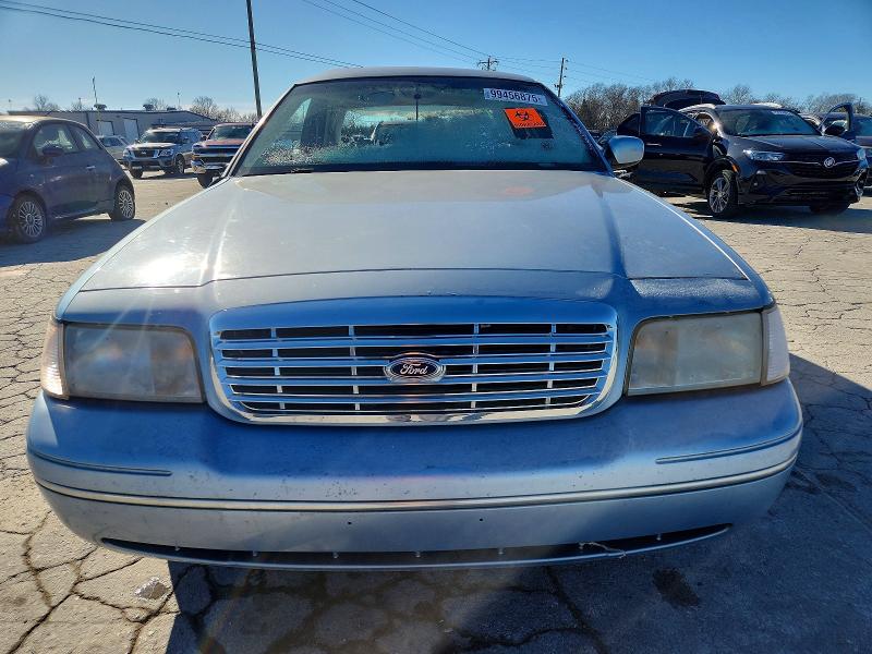 Photo 5 from auction – 2000 FORD CROWN VICTORIA with VIN 2FAFP74W8YX138403